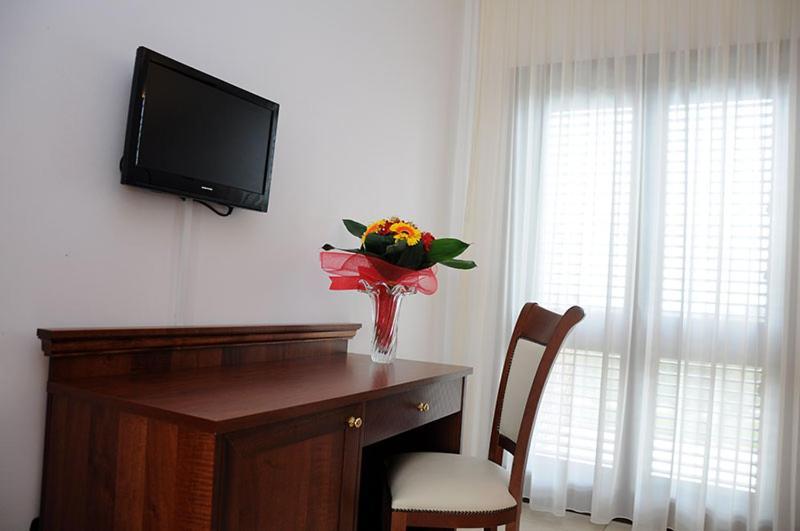 Agri Hotel Conte Salentino Sant Isidoro  Dış mekan fotoğraf