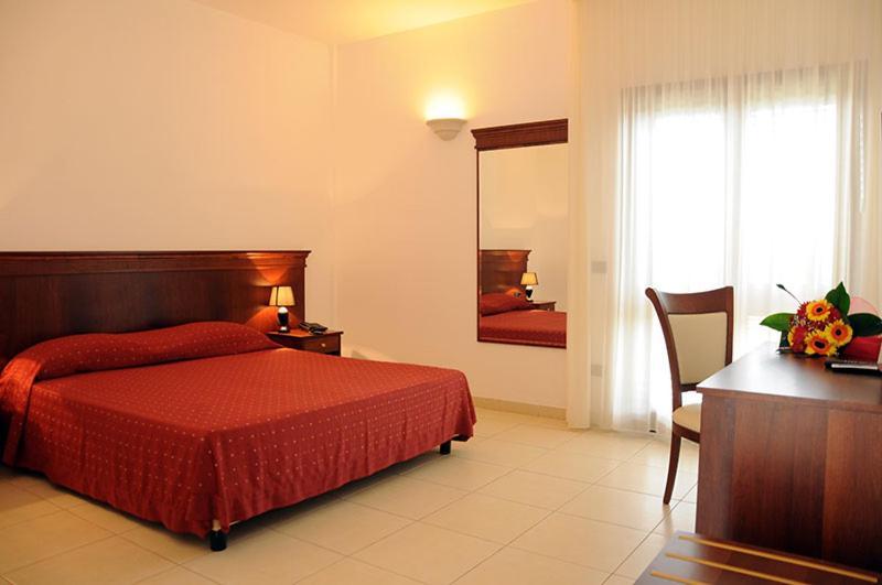 Agri Hotel Conte Salentino Sant Isidoro  Dış mekan fotoğraf