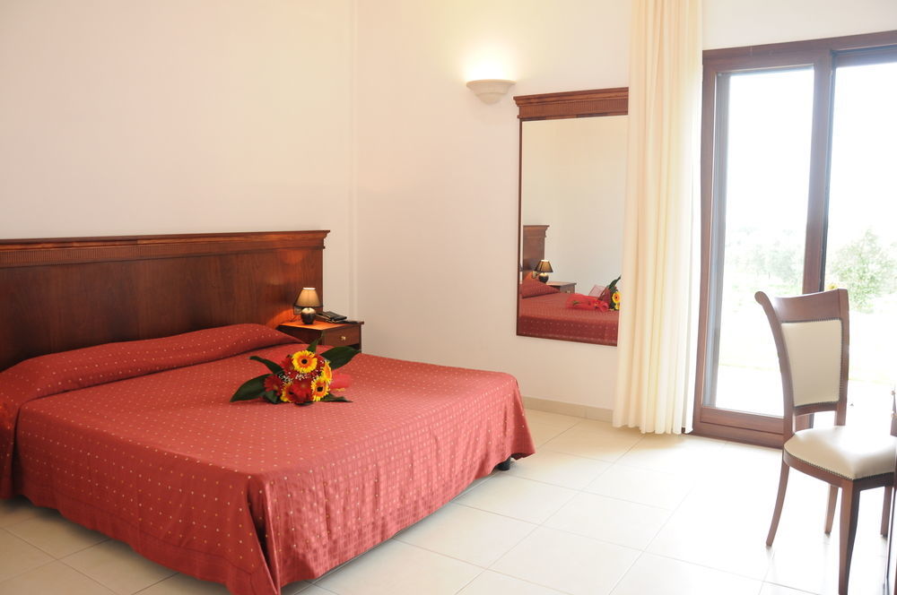 Agri Hotel Conte Salentino Sant Isidoro  Dış mekan fotoğraf